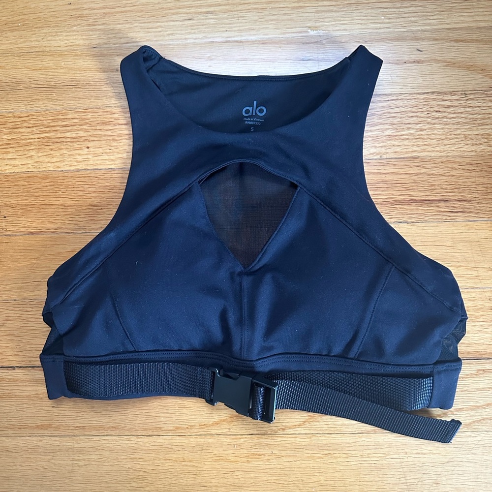 Alo buckle sports bra
